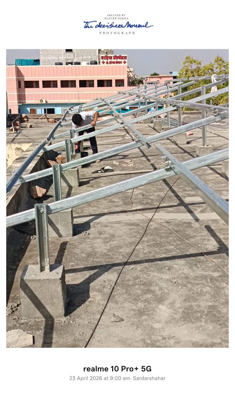 Mounting structure under installation — Sardarshahar